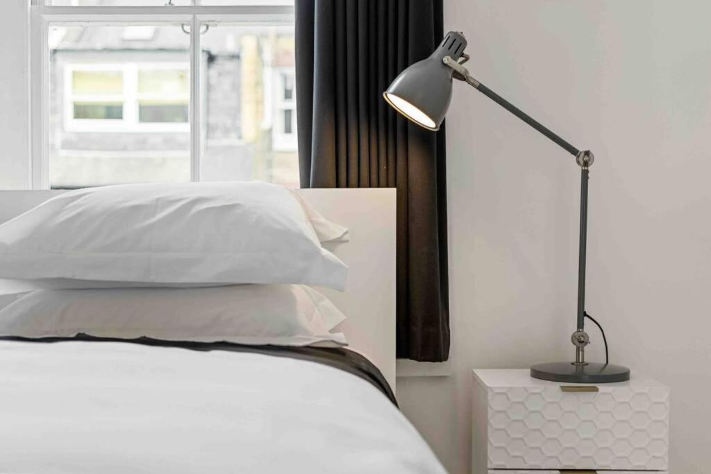 Luxury Apartment In Belsize Park Лондон Экстерьер фото